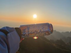 -黄山光明顶山庄