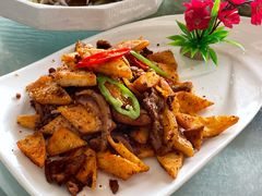 馕炒肉-马尔龙新疆饭店·清真(瑞景店)