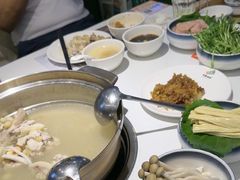 -烹然四季椰子鸡火锅(姚家园万象汇店)