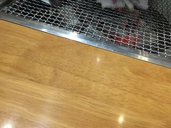 -肉甲韩国木炭烤肉(新壹街1店)