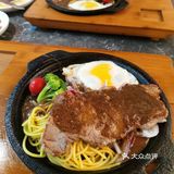 前阵子去了一家超棒的自助餐厅🍽️！