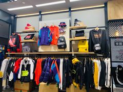 -VANS(三里屯太古里店)