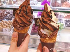 -GODIVA(月星环球港店)