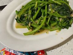 -肥仔文澳门猪骨煲(南京西路店)