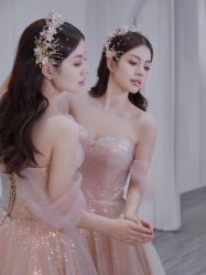 点击看大图 -Renee芮亦婚纱