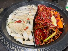 -锅说大脸毛肚重庆老火锅(佐阾店)