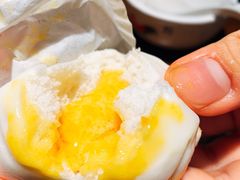 蛋黄流沙包-南拳十三姨·潮汕砂锅粥(世纪金源店)