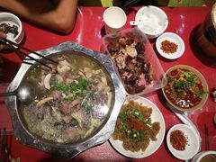 -谢老五跷脚牛肉·非遗传承店