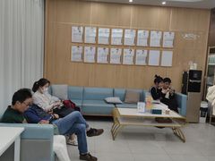 -上海仁爱医院口腔科 · 种植