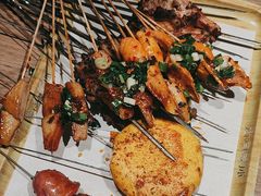 -街角等你.大连海鲜烧烤.经典铁板海鲜串(西安路店)