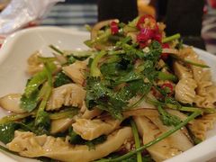 -雪熊哈尔滨烧烤·精酿啤酒·砂锅(中央胜境店)