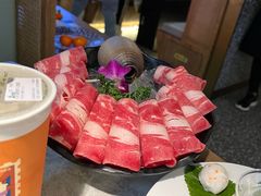 鲜潭捞拌肥牛-鲜潭蒸汽石锅鱼(五道口购物中心店)