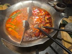 -湊湊火锅·茶憩(杭州湖滨银泰in77店)
