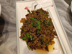 -蔼若春.传承三十年云南菜(金碧公园店)