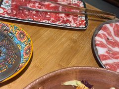 -洱火云南酸菜牛肉火锅(石景山当代商城店)