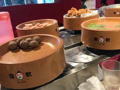 -龍歌自助小火锅(市北和达中心城店)