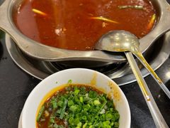 -冯记香辣兔火锅(茶店子总店)