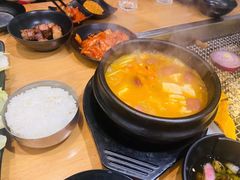 -肉甲韩国木炭烤肉(新壹街1店)