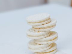 -全家便利店(宜山路站店)