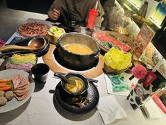 -芸山季·云南野生菌火锅(人民广场来福士店)