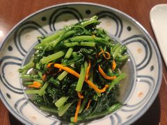 虫草花炒茼蒿-湖滨28中餐厅·西湖宴·杭州君悦酒店