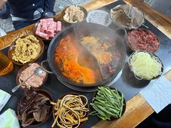 -重庆故事姊妹老火锅(财经学院店)
