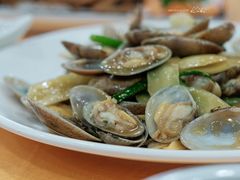-鹏城人家海鲜酒家·23年老字号(较场尾店)