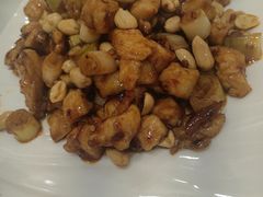 -巢香扣肉馆