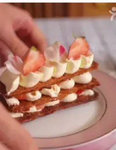 草莓拿破仑-星巴克臻选(宁波北仑银泰城店)