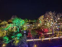 -茅草房·河畔园林火锅