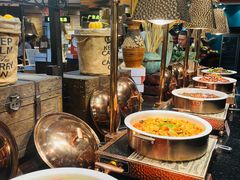 -四海一家自助餐(益田假日广场店)