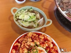 -大众跷脚牛肉馆·非遗传承单位(峨眉山店)