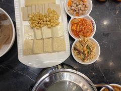 -世贸万锦大酒店·烹大师火锅达人