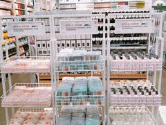 -名创优品(陕西西安大唐西市购物中心店)