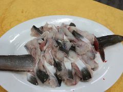 -濠轩阁特色生蚝火锅(水湾路店)