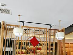 -严记小天府酸菜鱼(西四路店)