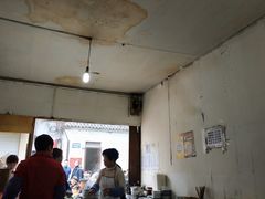-十一街苍蝇馆子转经消江湖菜(九眼桥十一街店)