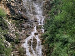 -大平台龙居瀑布旅游区