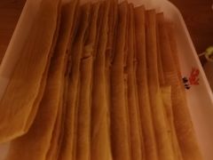 王中王油豆皮-沸炉重庆老火锅(军事博物馆店)