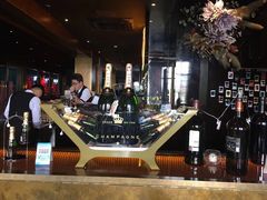 -YUE·6·西式融合餐厅(外滩六号店)