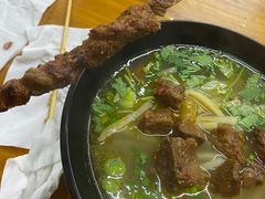 -维吾尔餐厅(宜山路店)