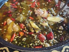 -符缸酸菜鸡(华阳店)