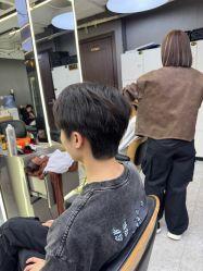 -藤野造型烫发染发