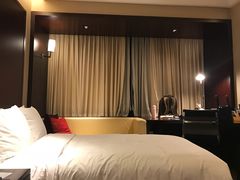 -上海龙之梦万丽酒店