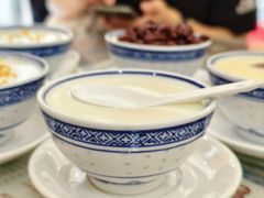 -周大娘牛乳(旧寨古村总店)