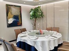 -皇朝尊会(龙之梦大酒店)