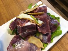 -陆记牛庄·碳锅龙虾烧烤(爱上花园店)