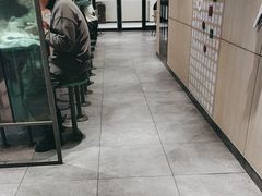 -麦当劳(百联西郊购物中心店)