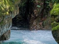 -西岭雪山大飞水景区