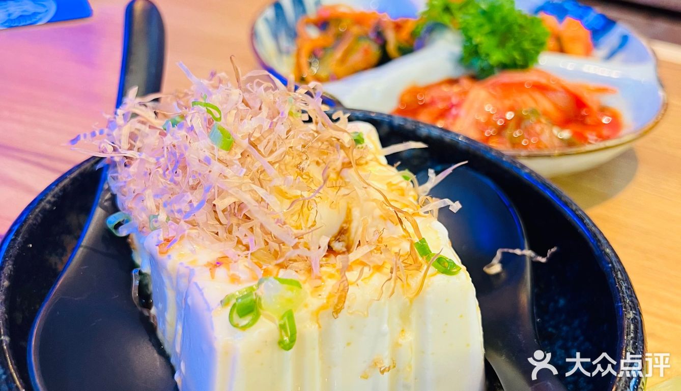 这是什么神仙烧肉啊⁉️我直接一整个爱住